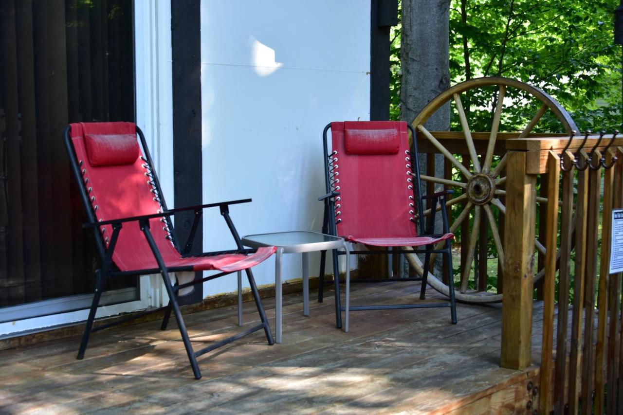 Quiet And Comfy 3Bed/2Bath - Chalet With Hot Tub. Cedar Dış mekan fotoğraf